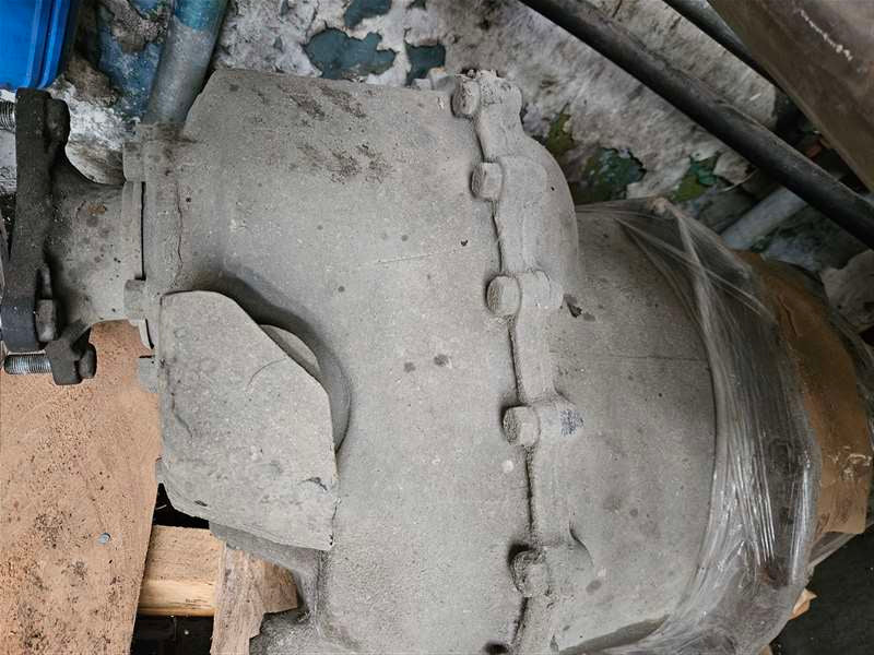Hino 500 Series FM " " - Front Diff Head PN: 2825