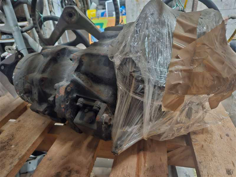 Mitsubishi Fuso Super Great FS - Front Diff Head PN: 369