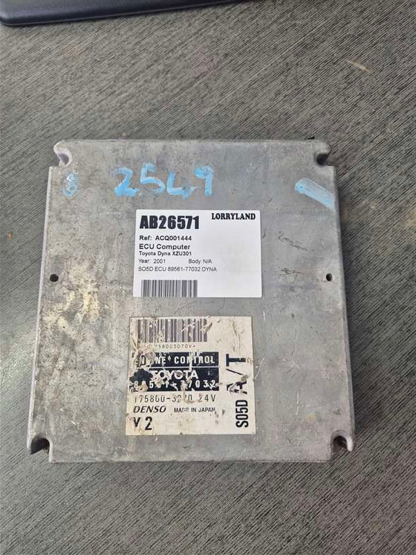 Toyota Dyna XZU301 " " - ECU