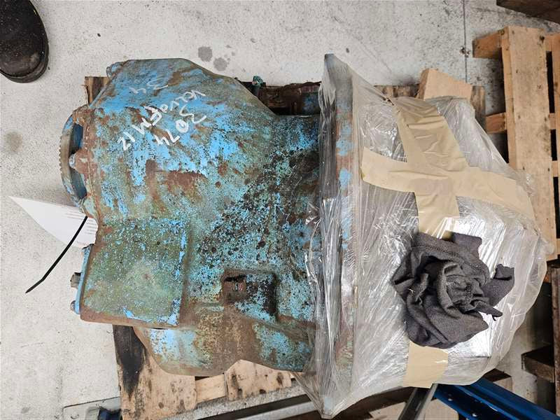 Volvo FM Series FM12 2002-2007 v2 - Front Diff Head PN: 3074