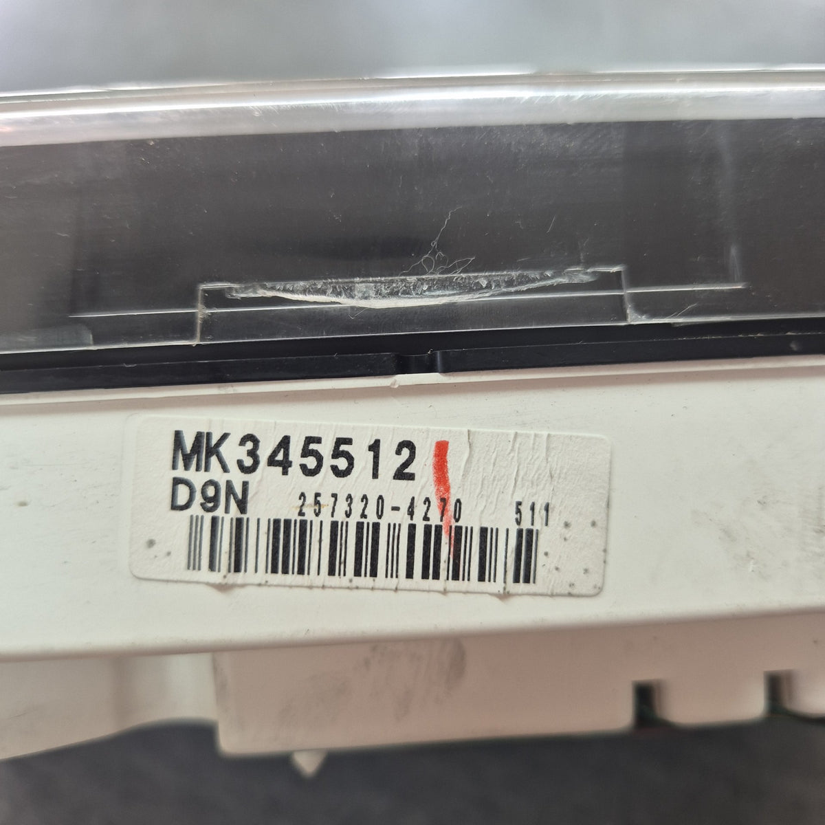 2004 Mitsubishi Canter JLAFE635E0KN40561 - Instrument Cluster PN: MK345512