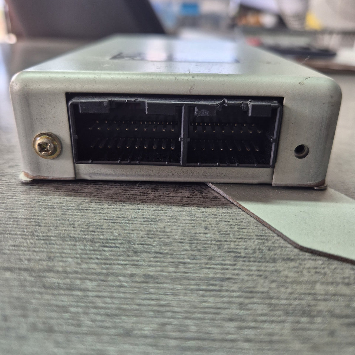 1997 Isuzu N-Series NKR NKR66E-7512026 - Transmission Control Module PN: 8971669780
