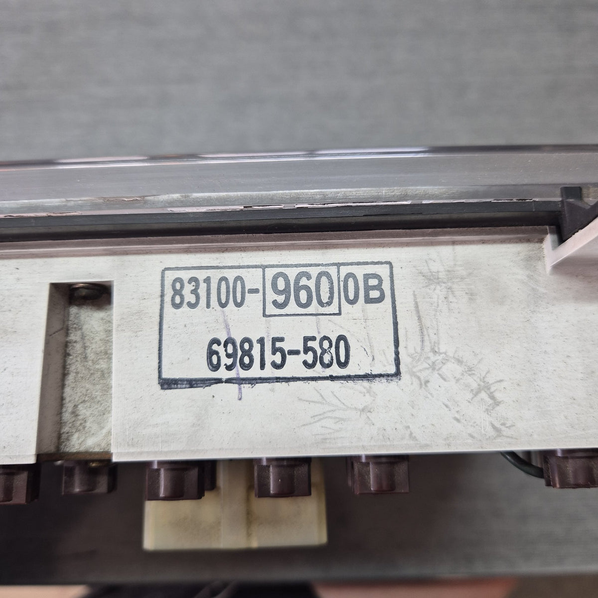 2004 Hino 500 Series GD GD3H - Instrument Cluster PN: 69815-580