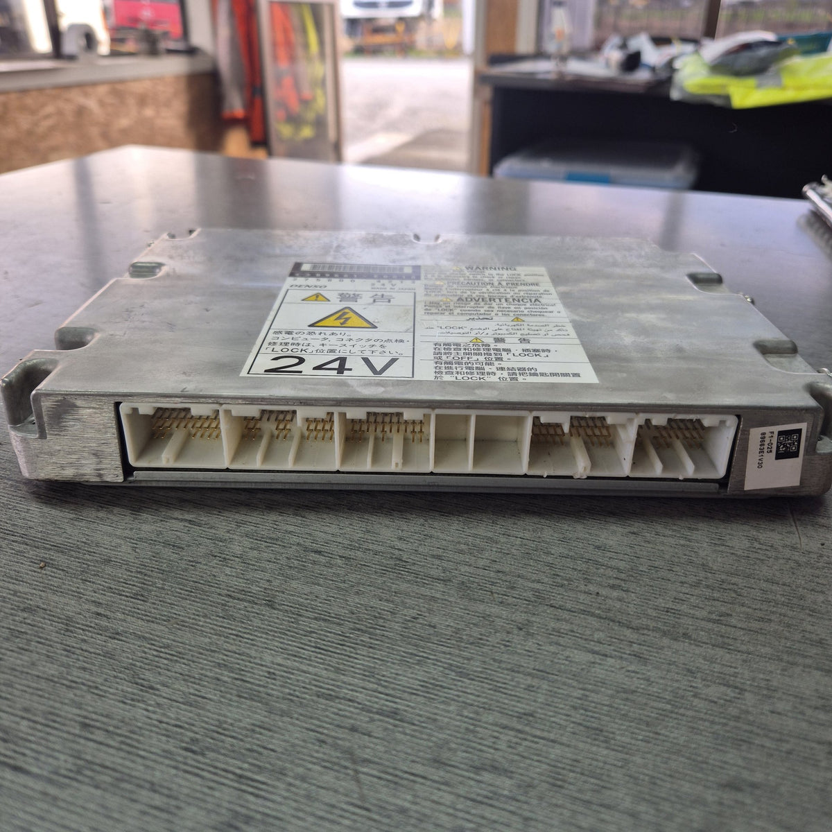 2011 Hino 700 Series All Series FY1EU - ECU PN: 275800-4213