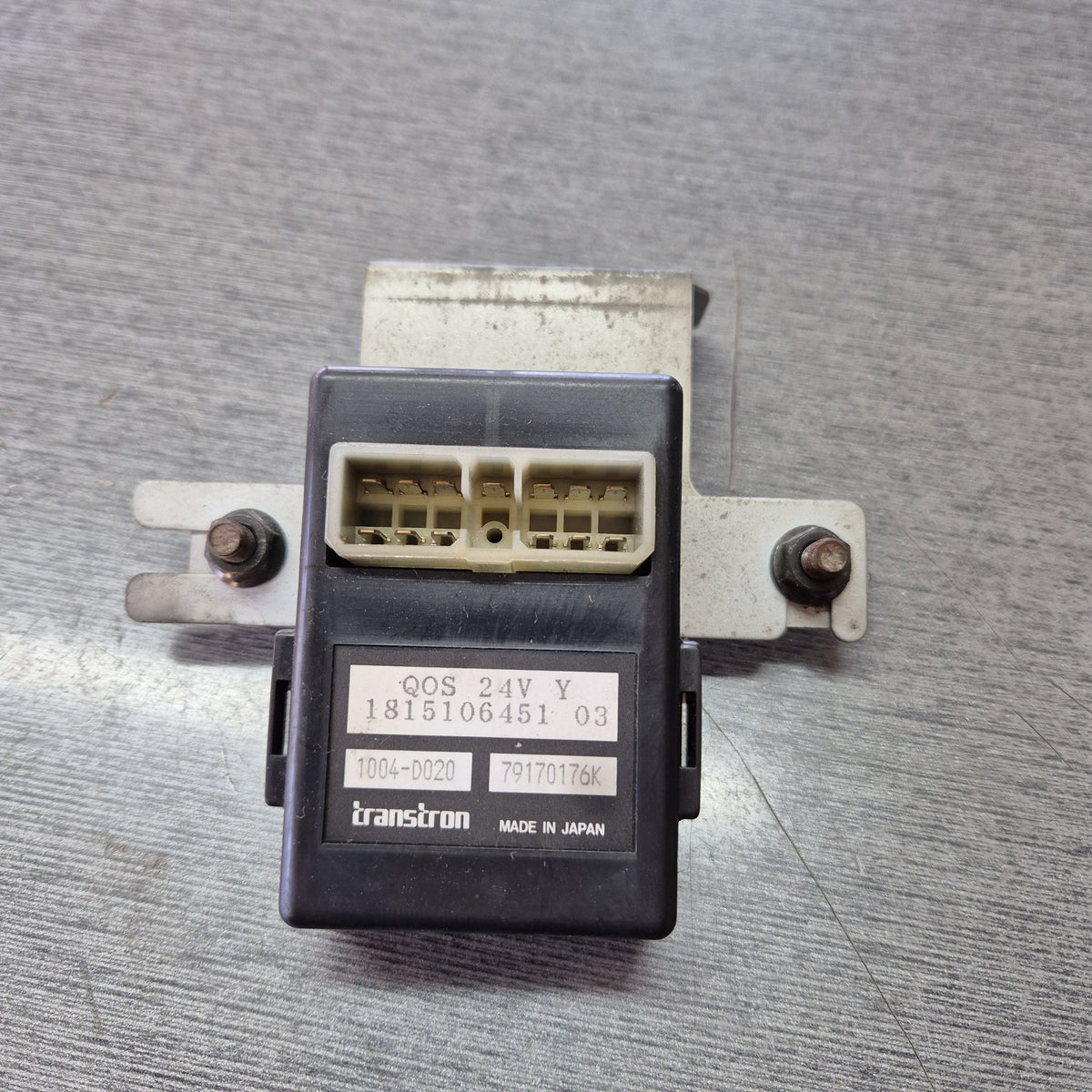 1997 Isuzu Forward FRR33L3S - Electrical PN: 1815106451 03
