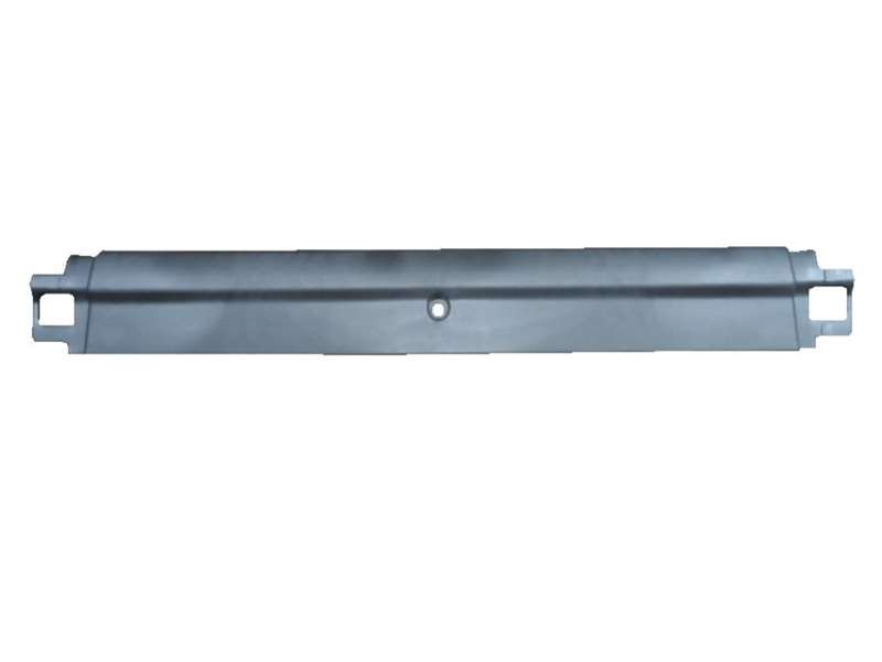 2006 Mack Qantum All - Bumper Apron Center PN: RN0416