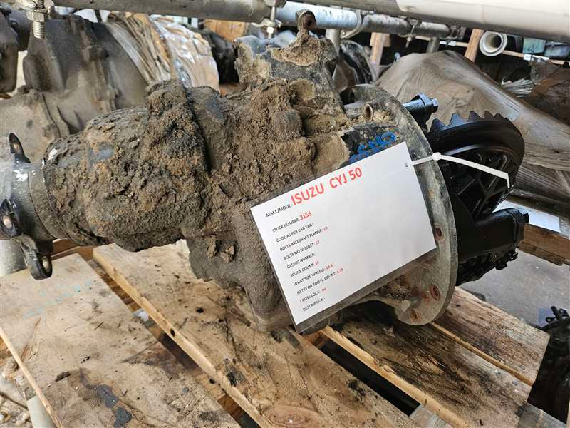 Isuzu F-Series FRR xxx - Front Diff Head  PN: 3156