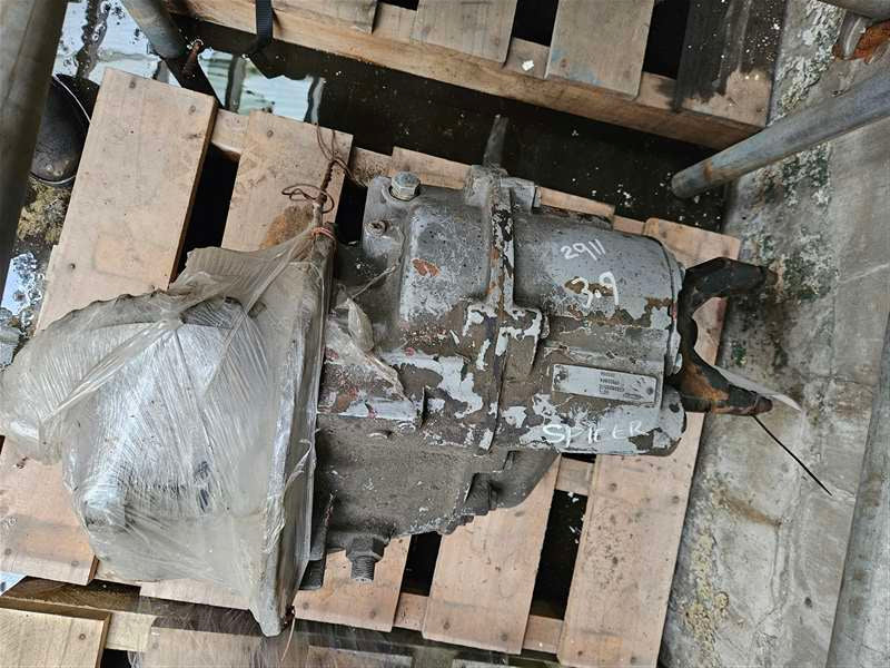 Isuzu F-Series FVZ fvz1400 - Front Diff Head  PN: 2911