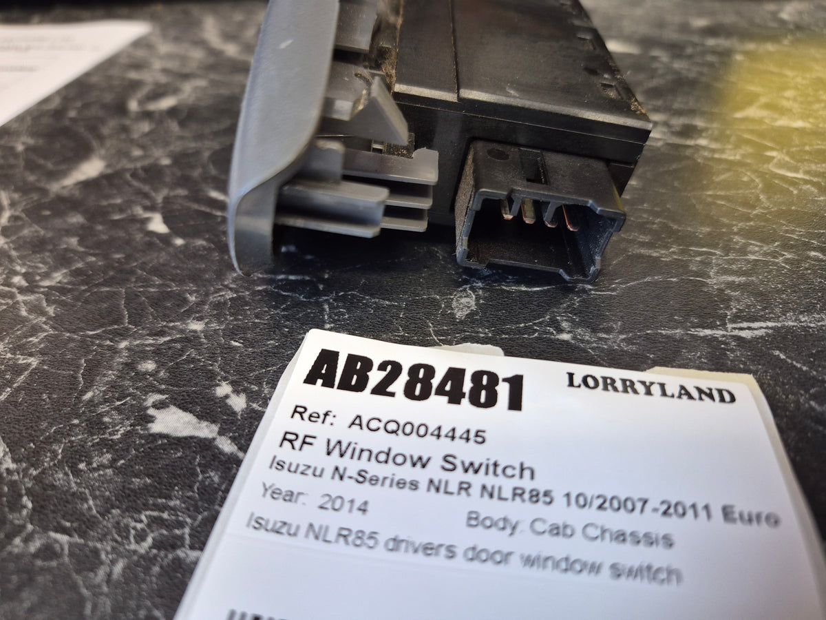 Isuzu N-Series NLR NLR85-7016677 - Right Front Window Switch