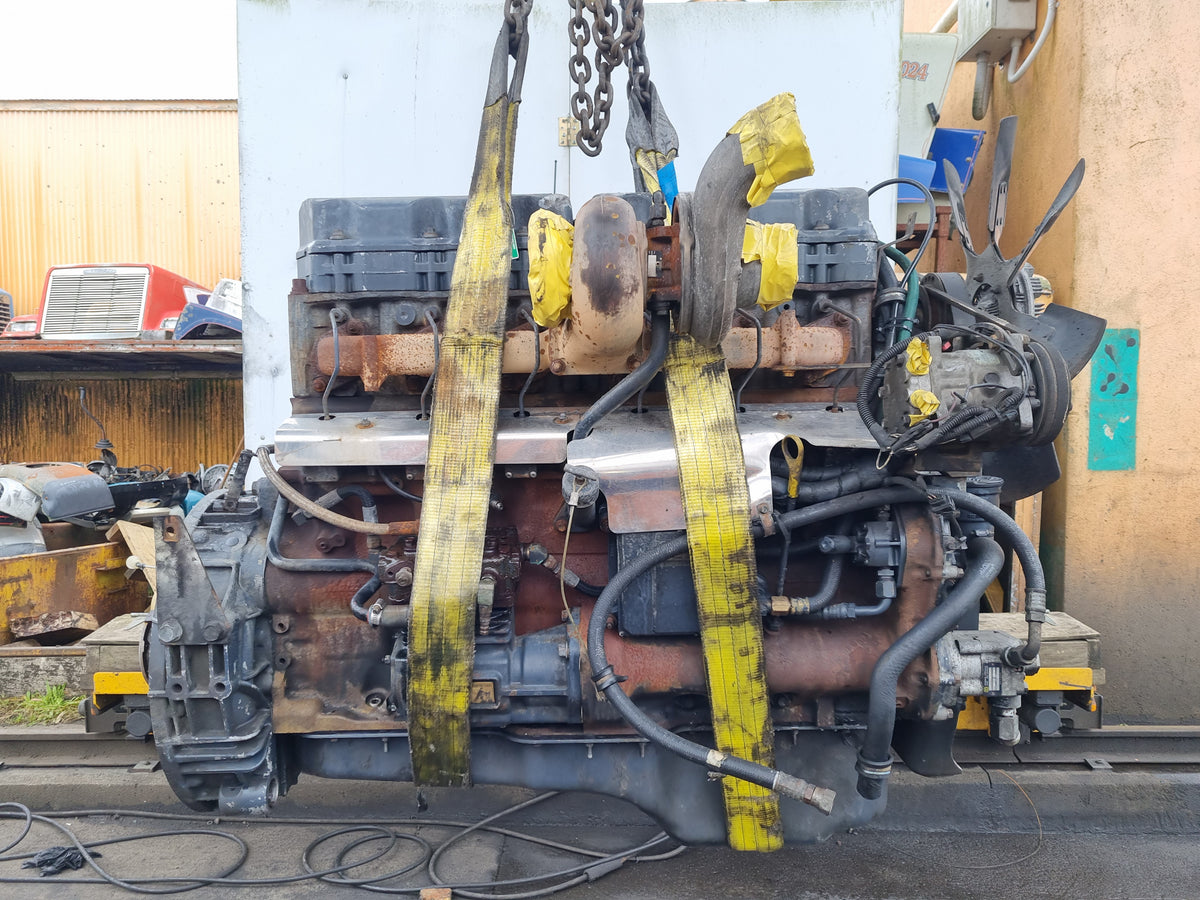Mack CH Series CH688 CH - Engine PN: 3204  4265