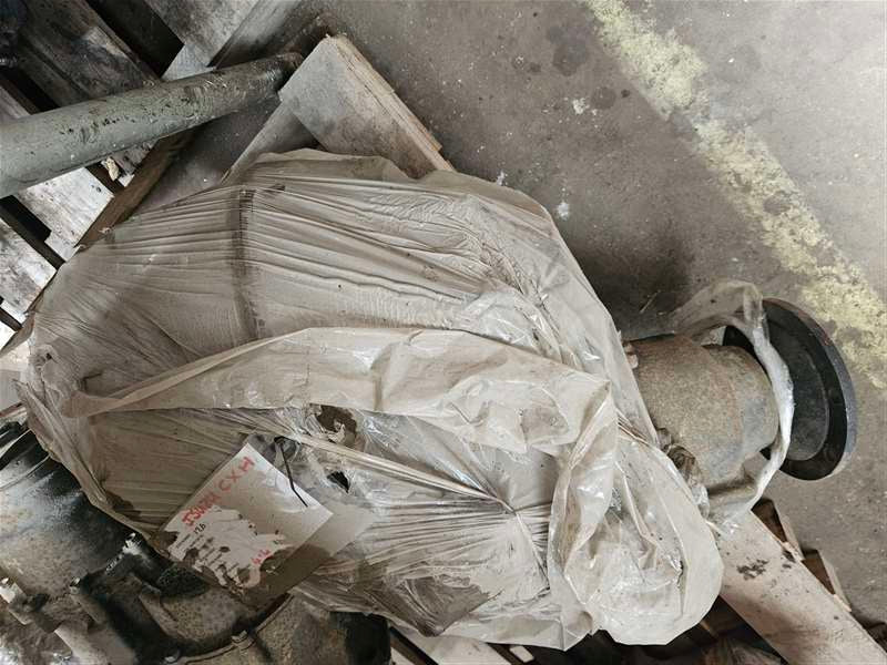 Isuzu N-Series NPR npr450l - Front Diff Head  PN: 126