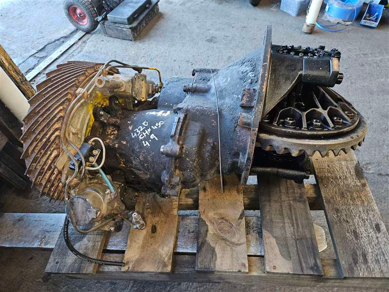 Isuzu Giga 1997-on CXH52 - Front Diff Head  PN: 4320
