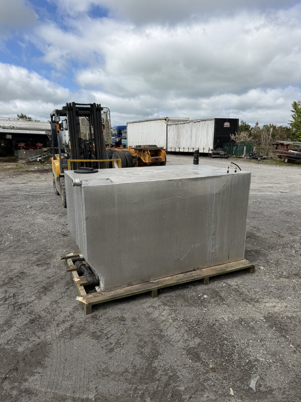 1,500L Aluminium Water Tank