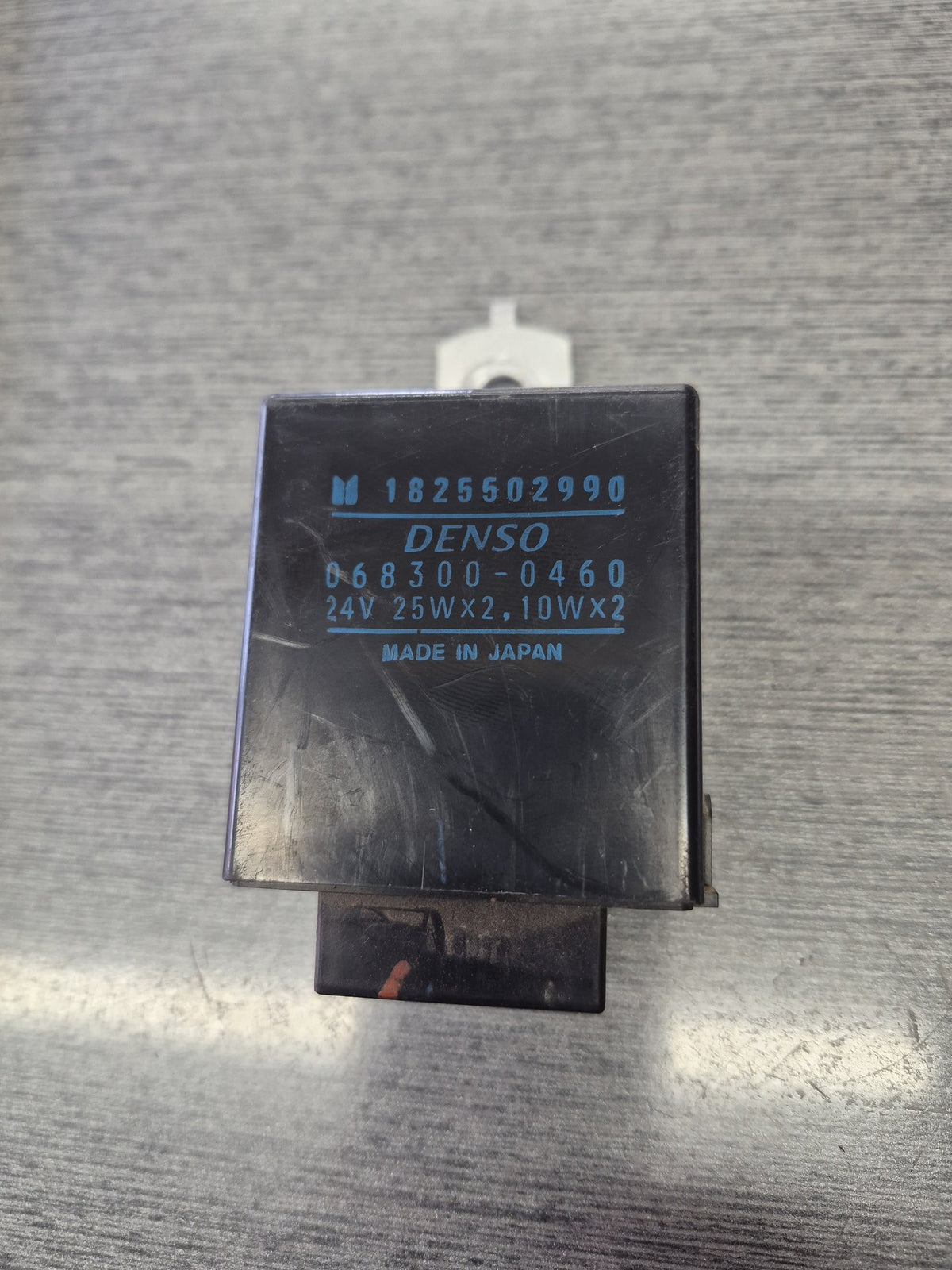2005 Isuzu Giga CXZ CXZ51 - Flasher Relay PN: