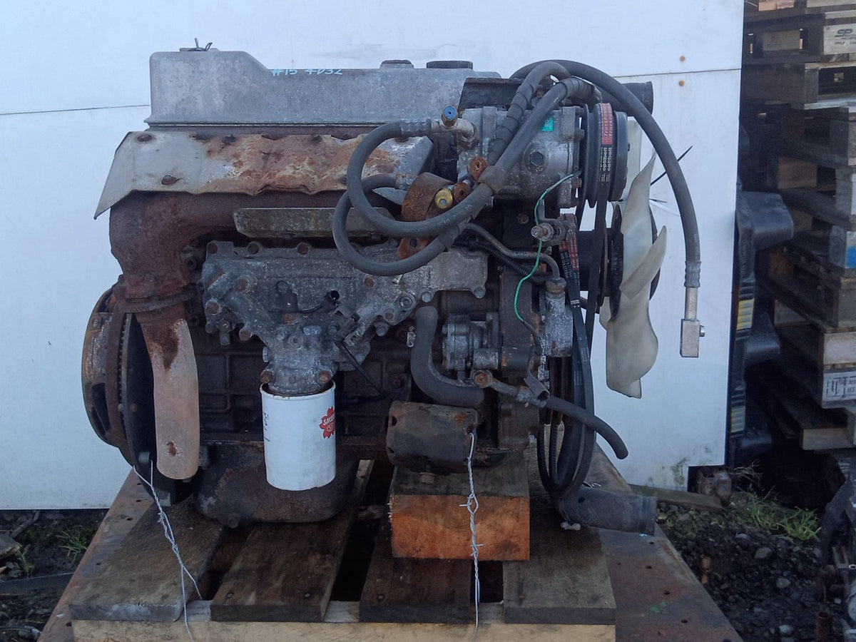 2004 Mitsubishi Canter JLAFE635E0KN40561 - Engine PN: