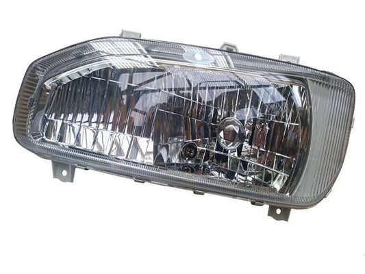 2011 Nissan UD Condor MK11-250 - Right Headlight PN: NS109R