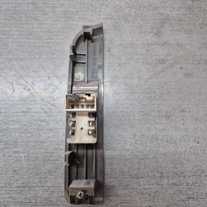 2005 Isuzu Elf NKR81 - Left Window Switch PN: