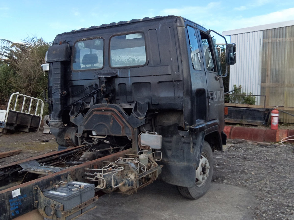 1990 Isuzu Forward FRR32LB