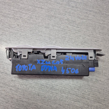 2012 Toyota Dyna XZU605 XZU605 - Right Window Switch PN: