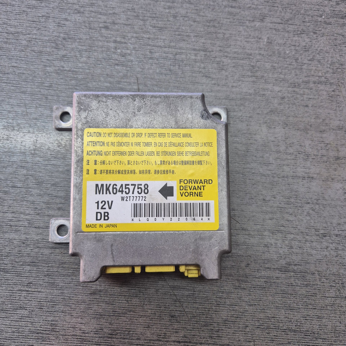 2011 Mitsubishi Canter FE* FEA50 - SRS Control Module PN: MK645758