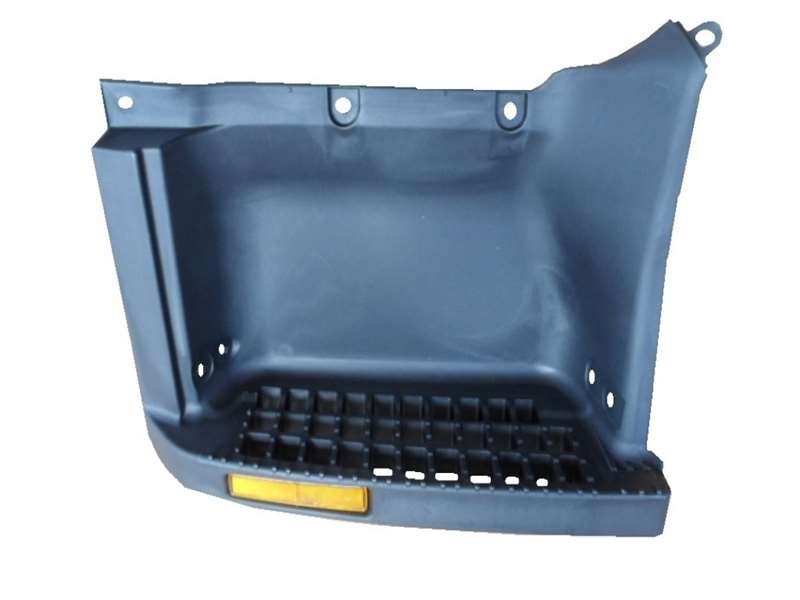 Isuzu F-Series 2008 onwards- Step Bucket PN: IZ1214L
