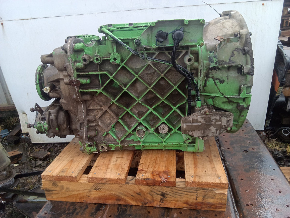 2012 Volvo FM fm410 - Trans/Gearbox PN: