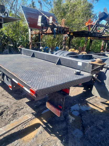 2003 fg1j - container mounts with twistlocks PN:
