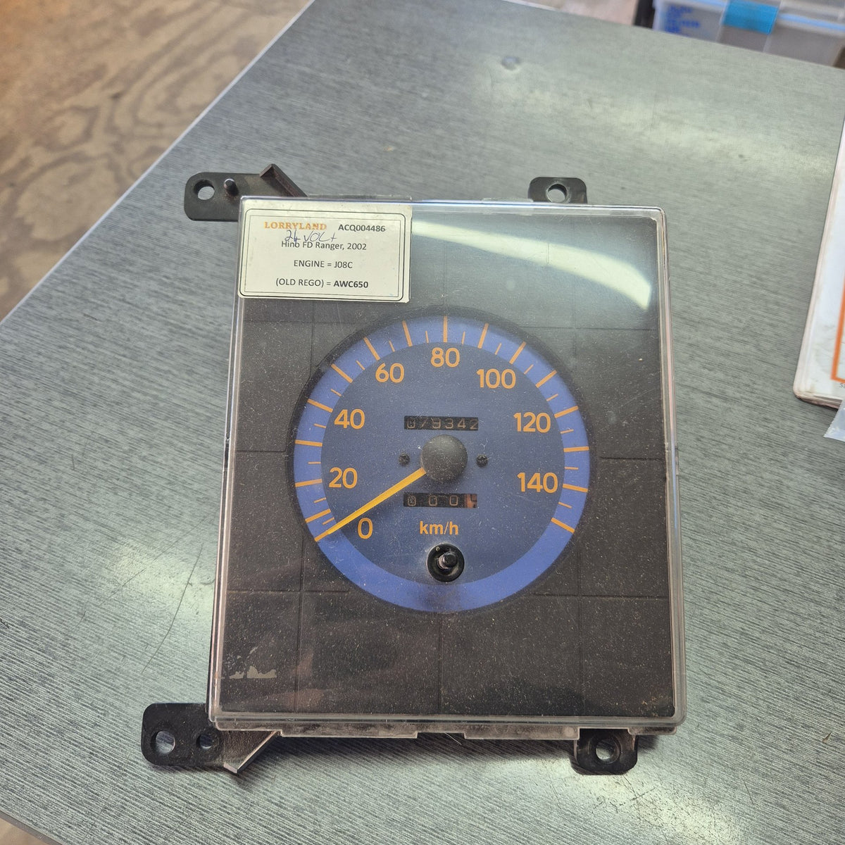 2002 Hino 500 Series FD FD1J - Instrument Cluster PN: