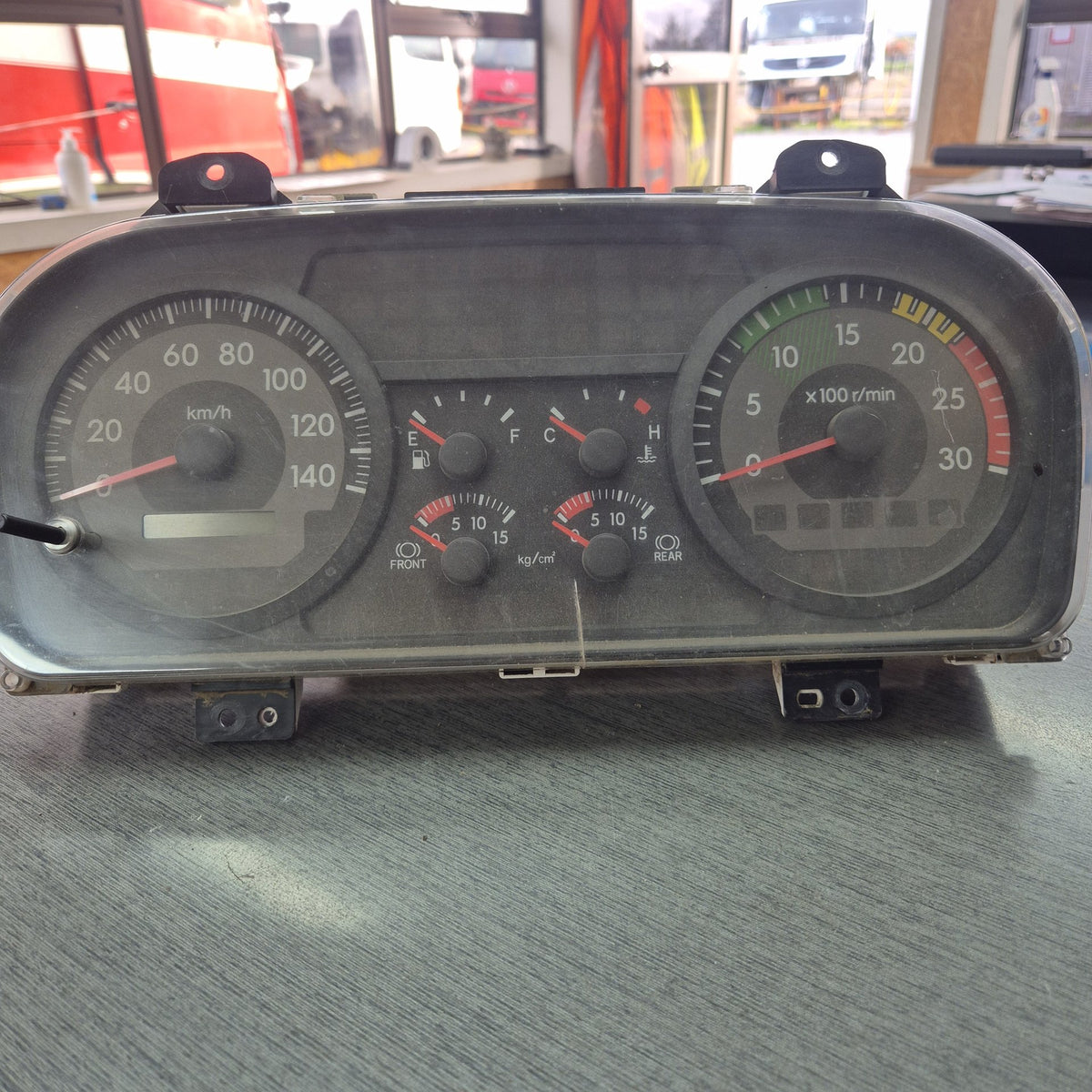 2011 Hino 700 Series All Series FY1EU - Instrument Cluster PN: 157530-8470