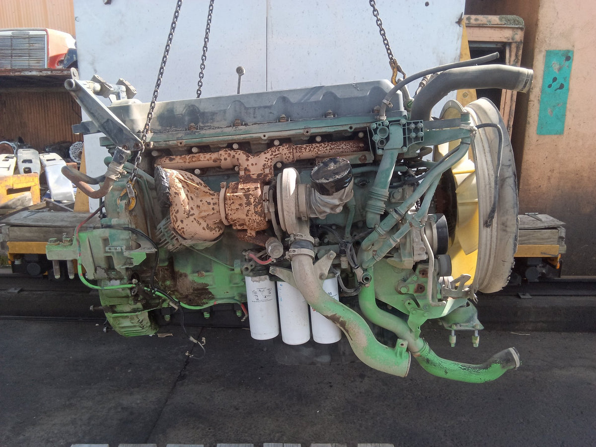 2012 Volvo FM fm410 - Engine PN: d11c 410 hp