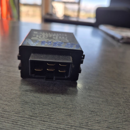 2008 Isuzu N-Series NHR NHR85 - Flasher Relay PN: 1834700570