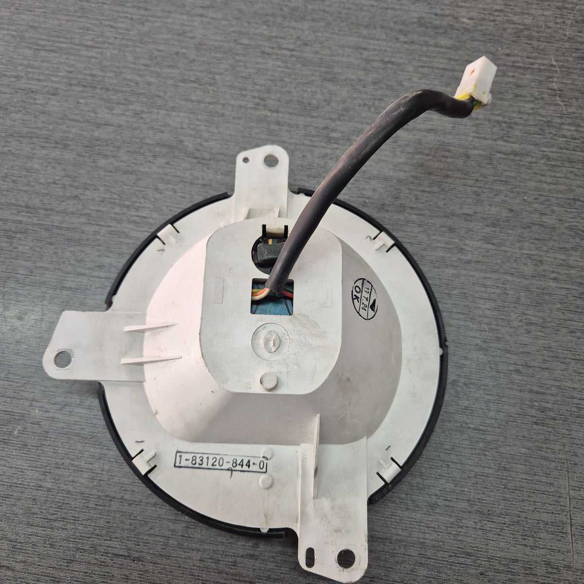 2001 Isuzu Giga 1997-on CXH52 - Speedo PN: 1-83120-844-0