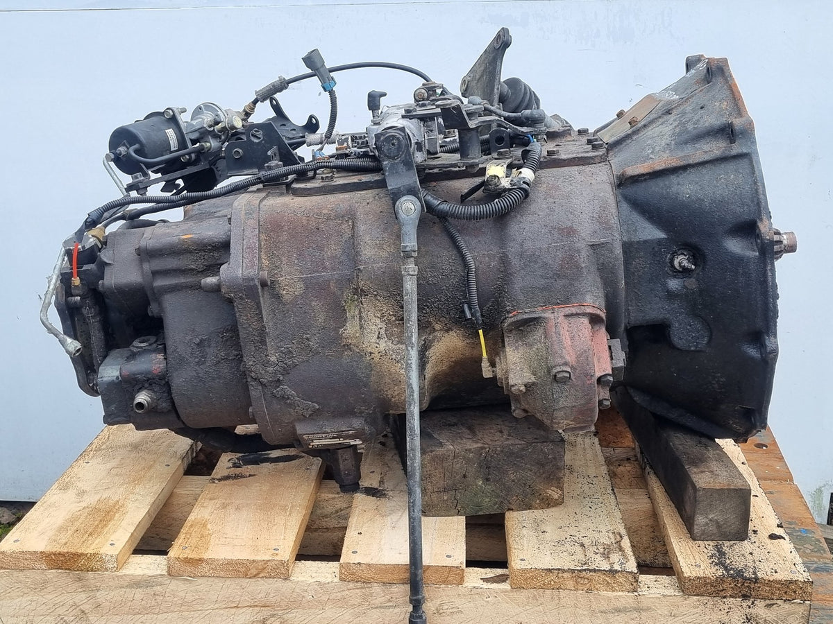1998 Isuzu C Series CXH CXH50 380 HP- Trans/Gearbox PN: rtlo14713a