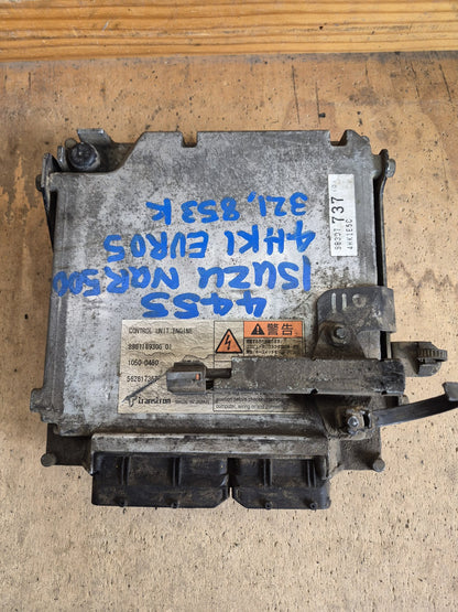 2015 Isuzu N-Series NQR NQR500- Engine ECU ECU PN: 8981189306 01