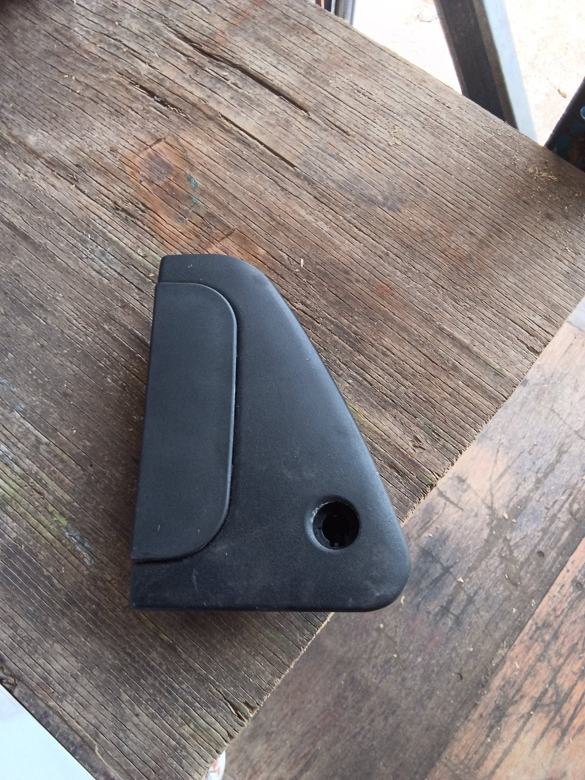 - Door Handle PN: DF02 36