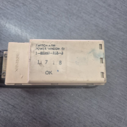 2001 Isuzu Giga 1997-on CXH52 - Right Window Switch PN: 1-82380-155-3