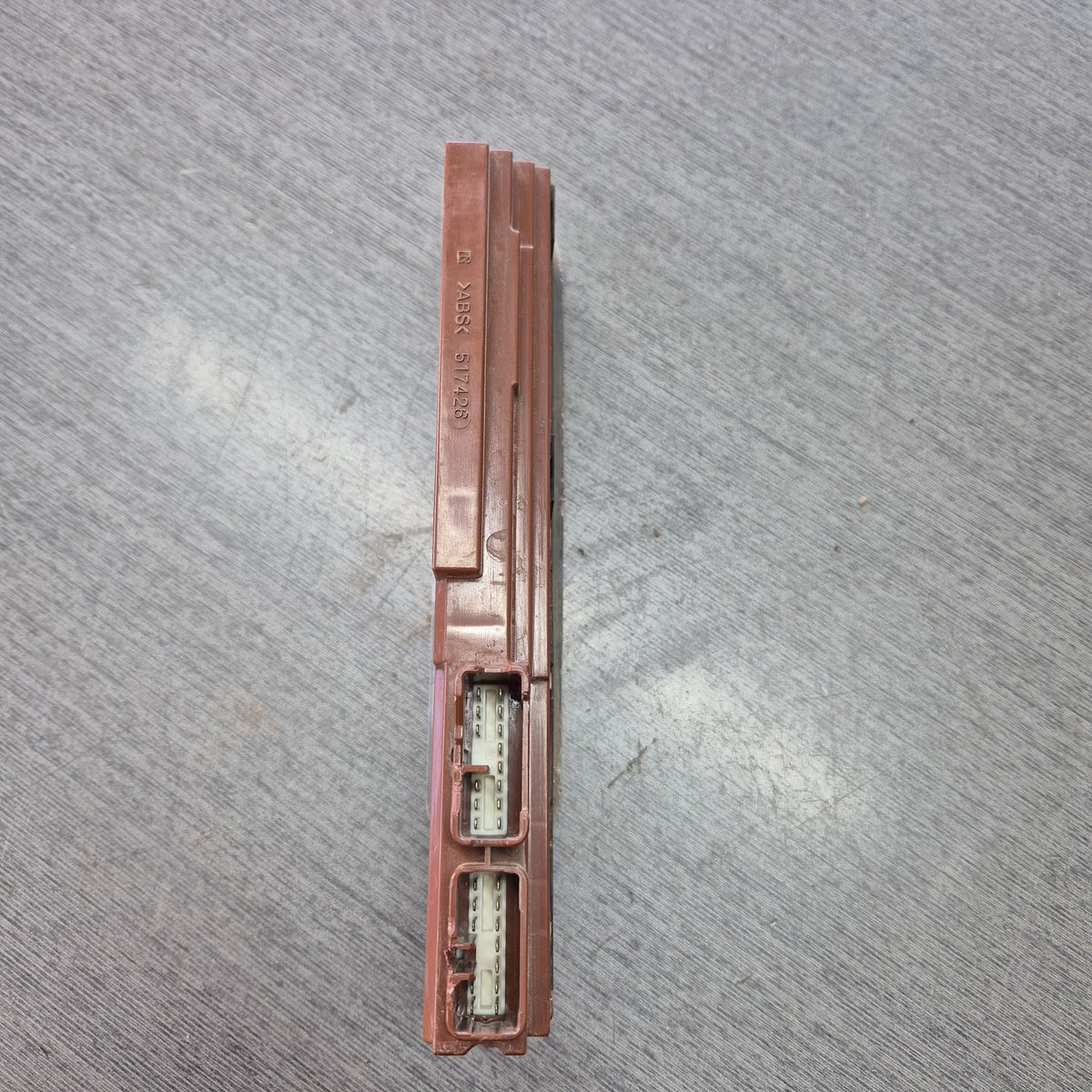 2010 Mitsubishi Canter KJ00356 - Right Window Switch PN: MK421299