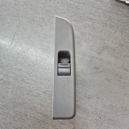 2008 Isuzu Elf NKR85 - Left Window Switch PN:
