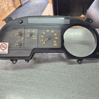 2005 Isuzu F-Series 2003-2007 000179 - Instrument Cluster PN: 1-83115-997-0