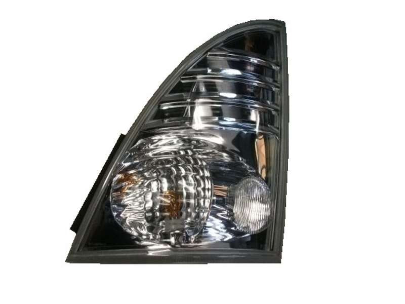2002 Hino 500 Series- Clear Indicator 1 bulb PN: HN0837R