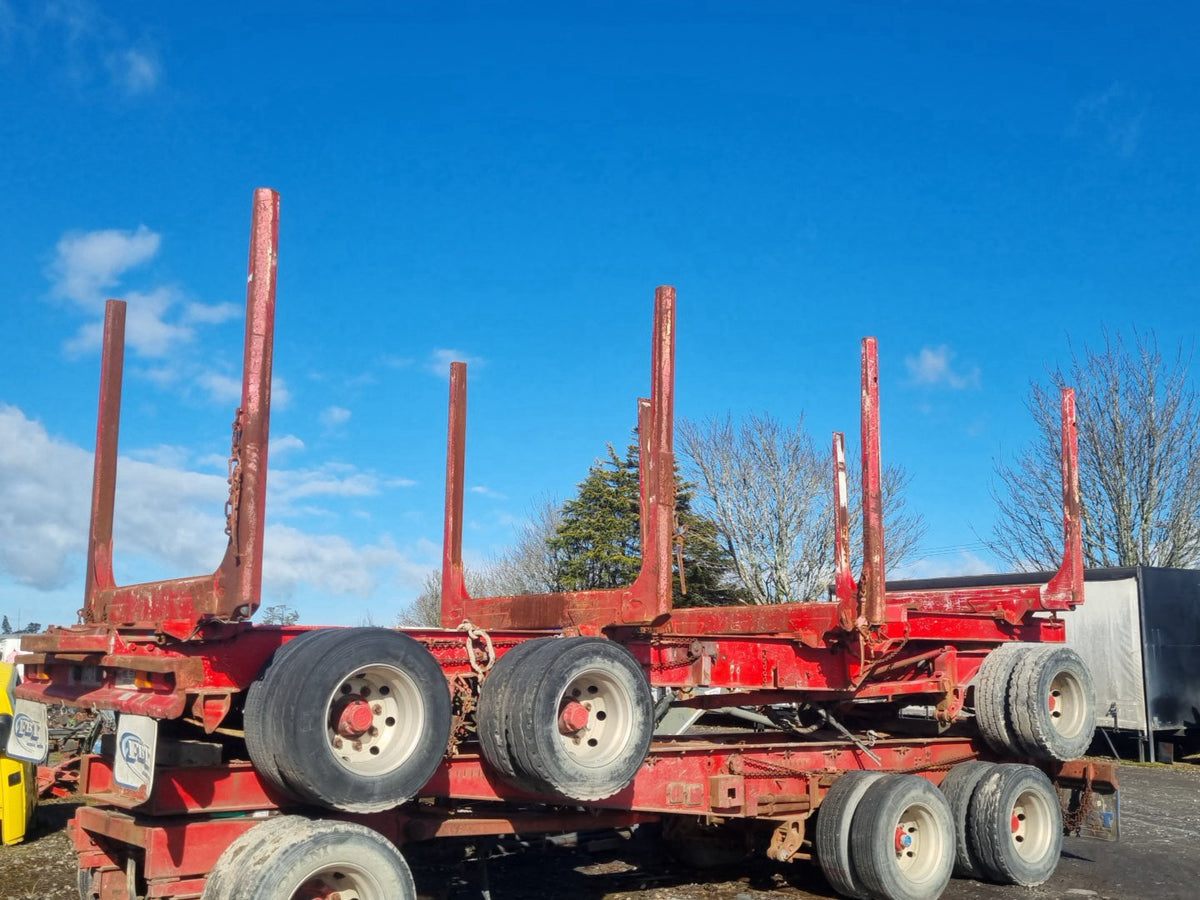 2006 Mack Qantum QH7888RS- Towbar PN: Ali arc 3 axle