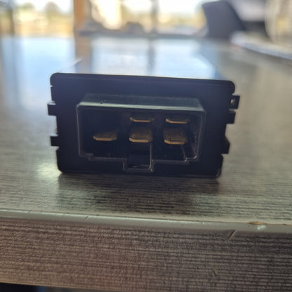 2006 Isuzu Forward 1400 JALFVZ23S47000112 - Flasher Relay PN: 1834700600
