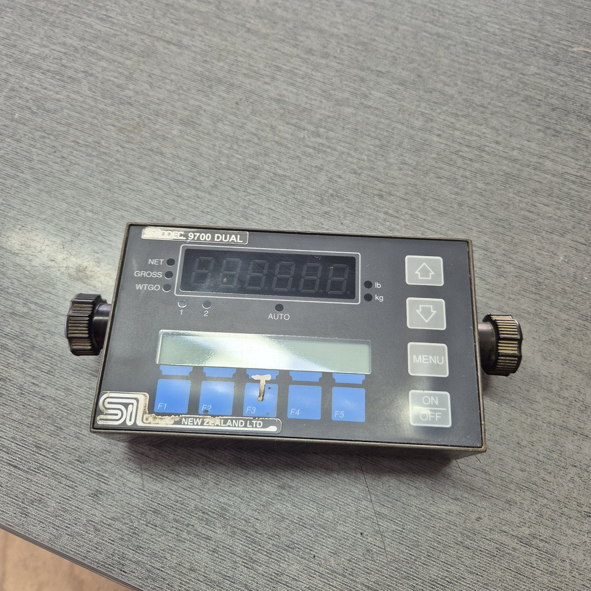 2006 Mack Qantum QH7888RS - Load Cell Scale PN:
