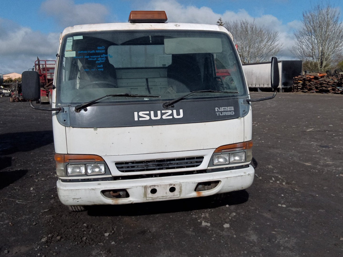 2002 Isuzu N-Series NPR