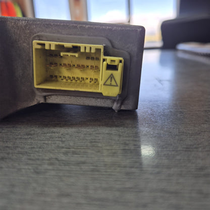 2008 Isuzu N-Series NHR NHR85 - Airbag Sensor PN: 8980945510