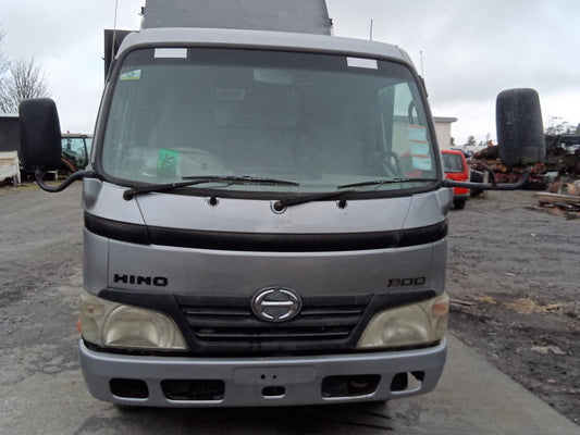 2010 Hino 300 Series 001048